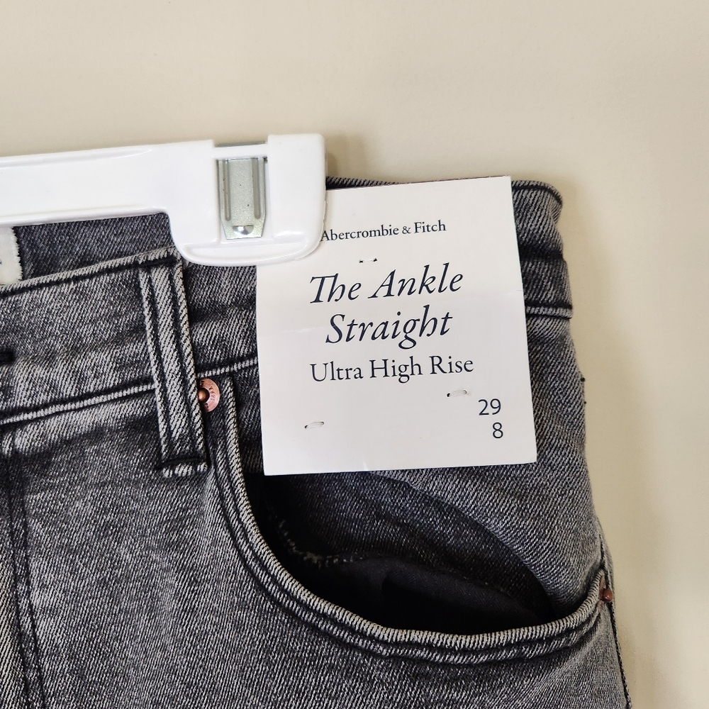 ABERCROMBIE & FITCH ankle straight jeans - Picture 2 of 7